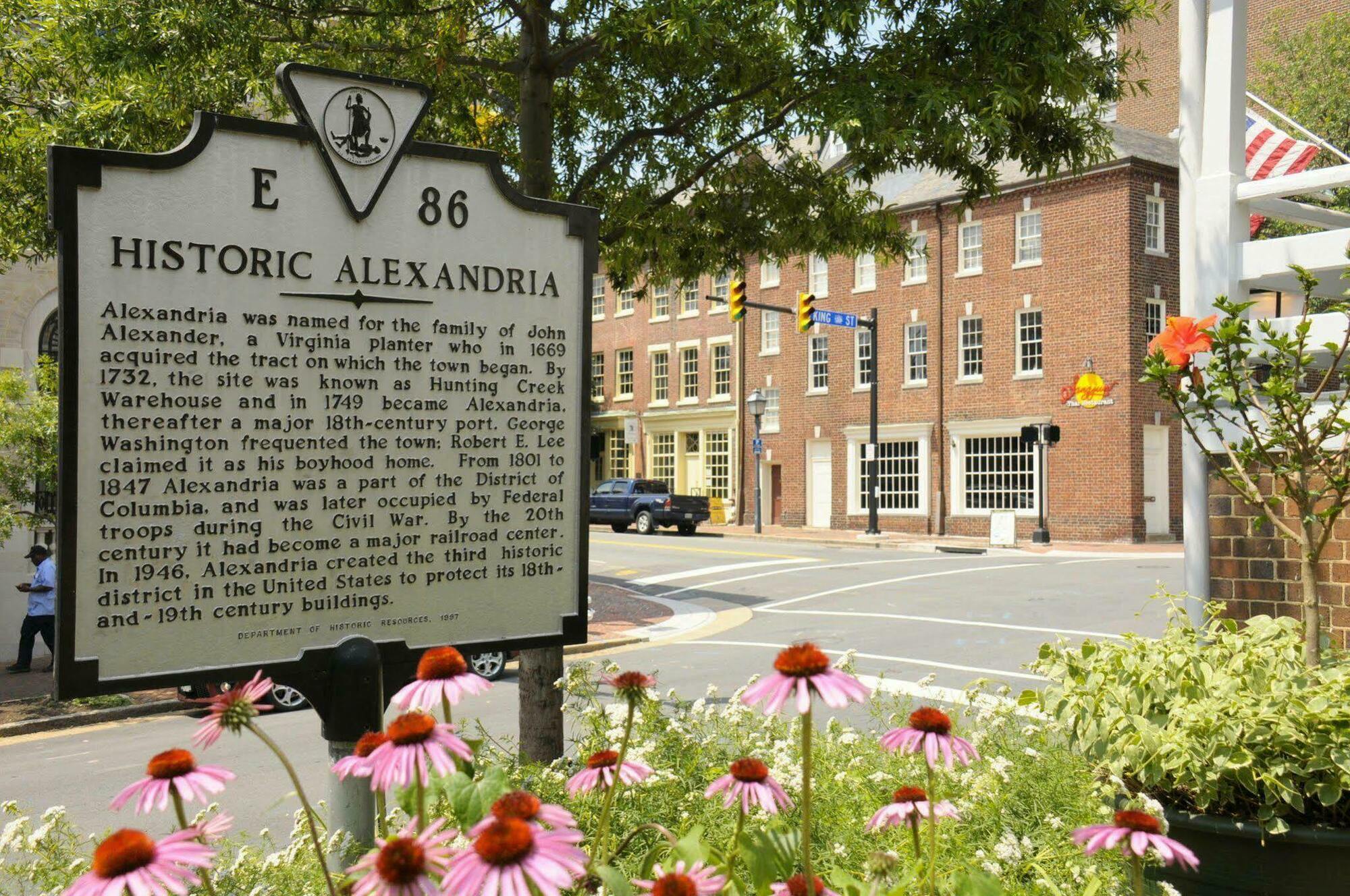 Hampton Inn Alexandria/Old Town Eksteriør billede